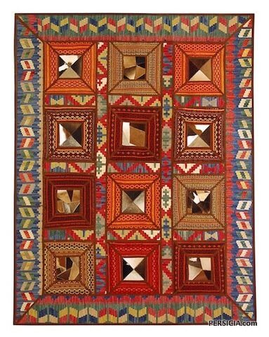 190×150. Персидский килим-пэчворк с квадратными вставками из шкур
